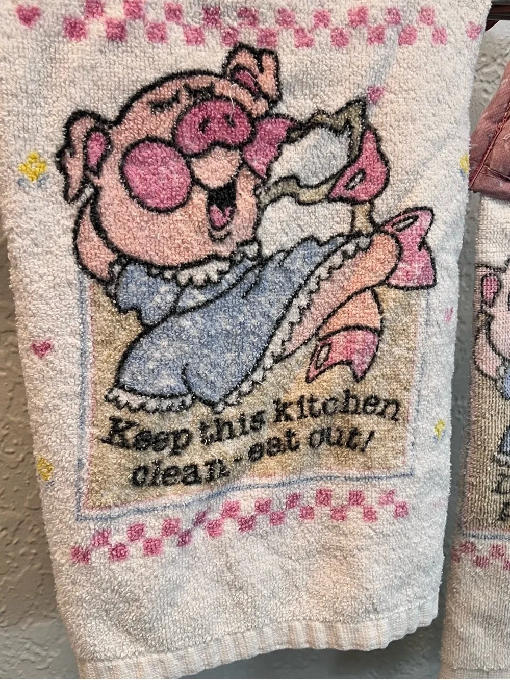 Vintage Pig Kitchen Towel Set Farmhouse Country Decor